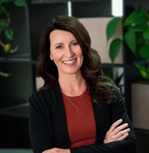 Portrait photo of Brenda Hansen-Mayer MS, LPC-MH, QMHP Certified Neurotherapist